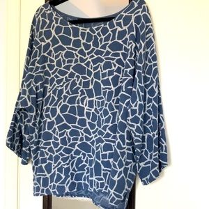 Made in Italy flowy summer blouse